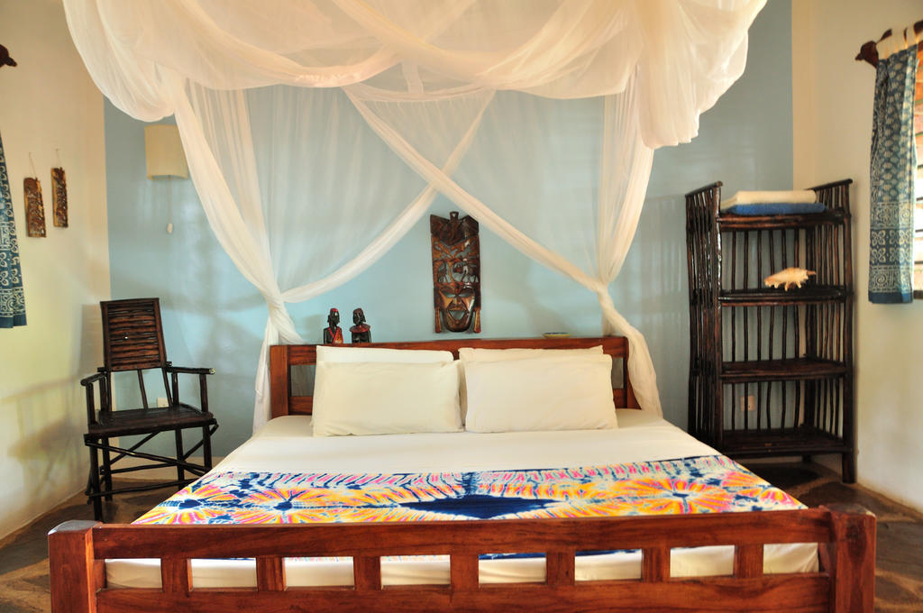 Mimi Na Wewe...In Africa Hotel Watamu Bilik gambar